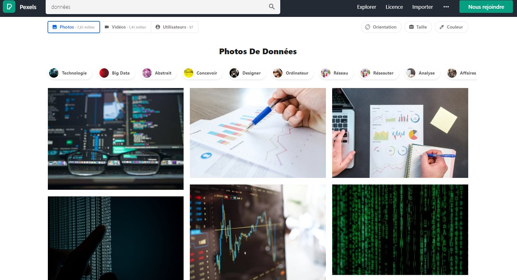 photos que l’on trouve sur Pexels en tapant le mot « données »